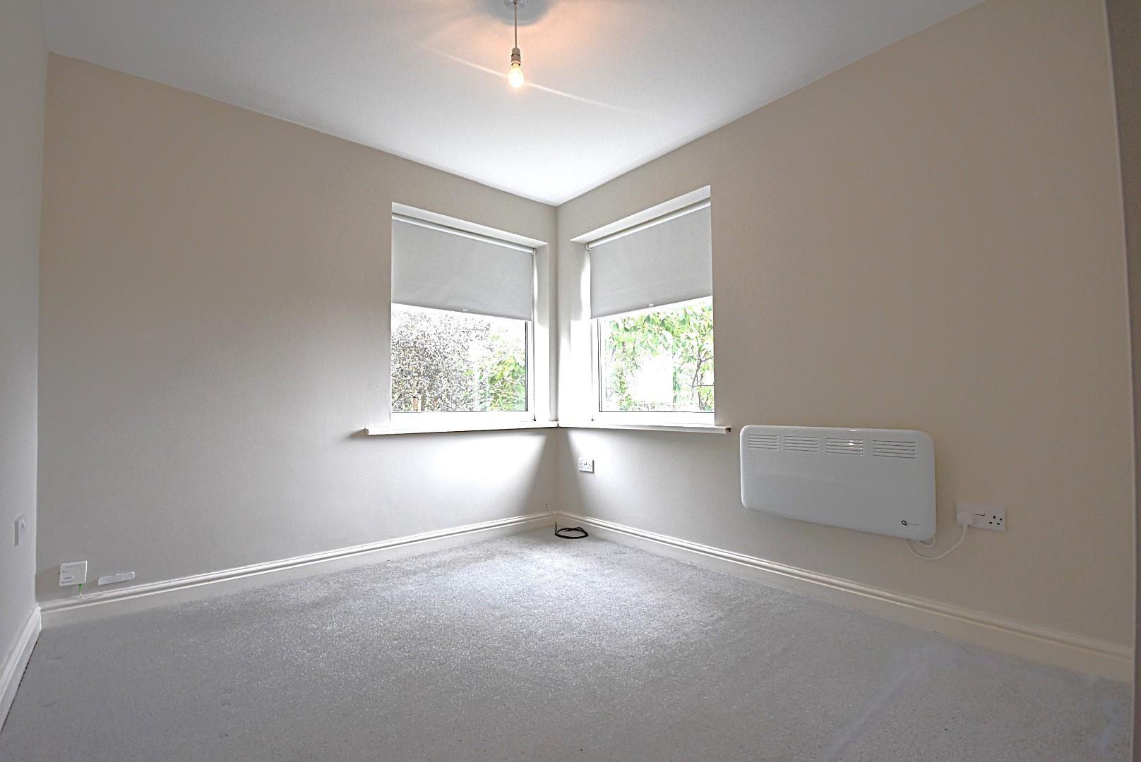 2b, Uppercliff Drive, Penarth, Vale of Glamorgan, CF64 1BR